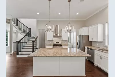 3303 Beverly Forest Drive, Houston, TX 77057 - Photo 3