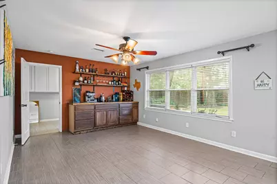 5606 Warm Springs Road, Houston, TX 77035 - Photo 13
