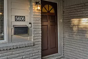 5606 Warm Springs Rd, Houston, TX 77035 - Photo 5