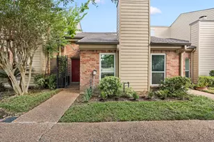 11820 Barryknoll Ln, Houston, TX 77024 - Photo 3