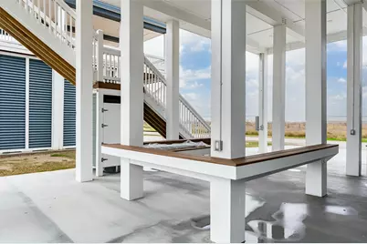 2425 Audubon Avenue, Gilchrist, TX 77617 - Photo 41