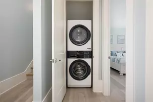 2425 Audubon Ave, Gilchrist, TX 77617 - Photo 39