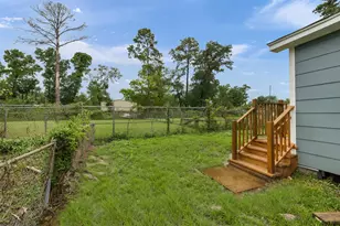 6525 Sealey St, Houston, TX 77091 - Photo 23