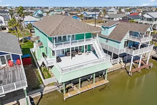 22105 Zapata Dr, Galveston, TX 77554 - Photo 47