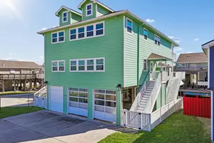 22105 Zapata Dr, Galveston, TX 77554 - Photo 5