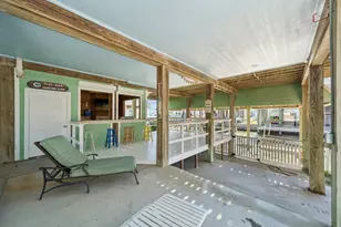 22105 Zapata Dr, Galveston, TX 77554 - Photo 41