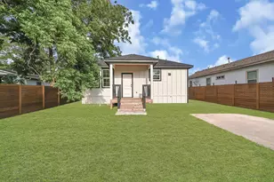 2412 Lucas St, Houston, TX 77026 - Photo 21