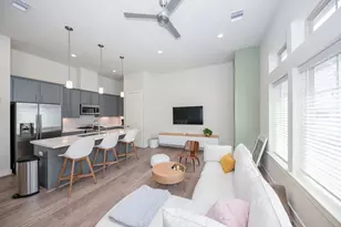 5209 Allen St, Houston, TX 77007 - Photo 9