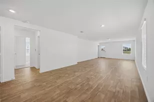 12922 Ami and Tami Pl, Houston, TX 77048 - Photo 11