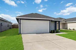 12922 Ami and Tami Pl, Houston, TX 77048 - Photo 3