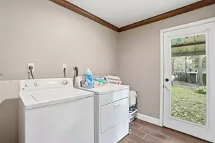 25436 Northampton, New Caney, TX 77357 - Photo 9