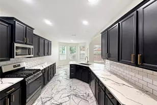 4 Logan Creek Lane, Conroe, TX 77304 - Photo 7