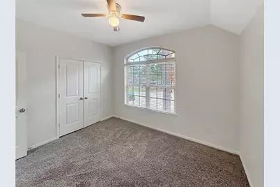 4 Logan Creek Lane, Conroe, TX 77304 - Photo 15