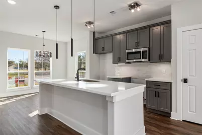 8430 Grandview Street, Houston, TX 77051 - Photo 7