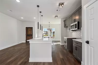 8430 Grandview Street, Houston, TX 77051 - Photo 9