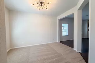 1038 Cash St, Alvin, TX 77511 - Photo 9