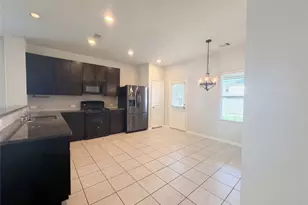 1038 Cash St, Alvin, TX 77511 - Photo 15