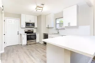 3305 Morning Dr, Schertz, TX 78108 - Photo 5