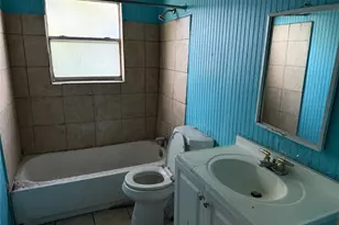 7952 Cinderella St, Houston, TX 77028 - Photo 5