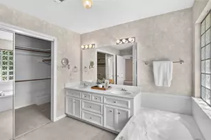 2011 Wickersham Dr, Huntsville, TX 77340 - Photo 23