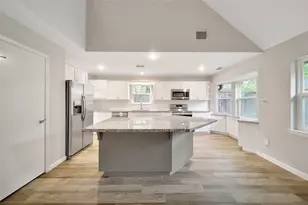 14719 Cedar Point Dr, Houston, TX 77070 - Photo 7