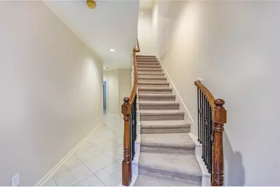 11207 Tramonto Drive, Houston, TX 77042 - Photo 9