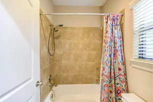 11207 Tramonto Dr, Houston, TX 77042 - Photo 37