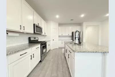 9662 Caney Trails Road, Conroe, TX 77303 - Photo 13