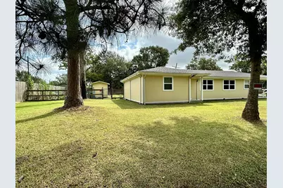 4031 Fairview Drive, Orange, TX 77630 - Photo 1