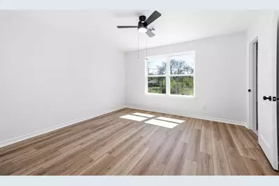 2018 Hampton A Street #A, Houston, TX 77088 - Photo 13