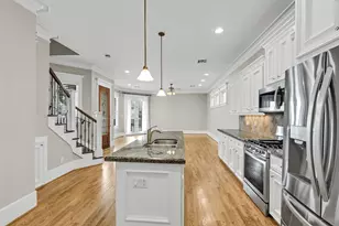 1126 W 17th St, Houston, TX 77008 - Photo 11
