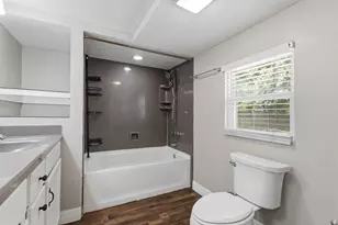 140 9th Ave, Nederland, TX 77627 - Photo 13