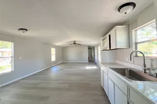 2519 Riceflower Dr, Baytown, TX 77523 - Photo 5