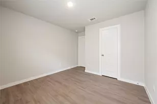 8635 Jetty Glen Dr, Cypress, TX 77433 - Photo 15