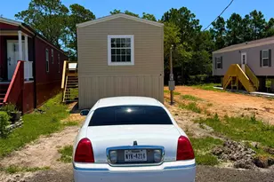 503 7th St, San Leon, TX 77539 - Photo 3