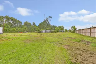 2809 County Rd 676, Dayton, TX 77535 - Photo 19