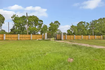 2809 County Road 676, Dayton, TX 77535 - Photo 5
