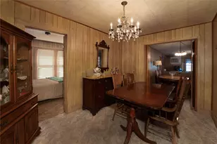 146 S Reynolds St, La Grange, TX 78945 - Photo 11