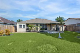 16911 Summer Dawn Pl, Houston, TX 77095 - Photo 17