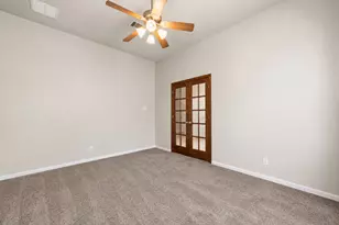 4329 S Meridian Greens Dr, Dickinson, TX 77539 - Photo 9