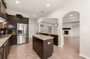 4329 S Meridian Greens Dr, Dickinson, TX 77539 - Photo 15