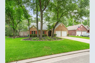 35 N Pathfinders Circle, The Woodlands, TX 77381 - Photo 3