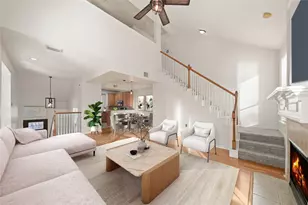 813 Davis Rd, League City, TX 77573 - Photo 3