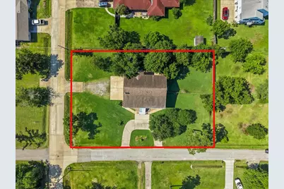 518 Seagrove Street, La Porte, TX 77571 - Photo 3
