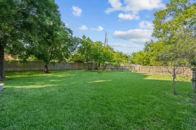 518 Seagrove Street, La Porte, TX 77571 - Photo 37