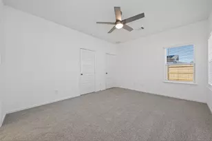 13315 Padre Bay Ln, Iowa Colony, TX 77583 - Photo 19