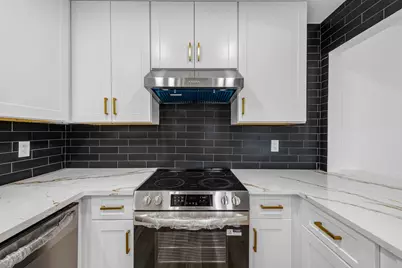 17614 Heritage Bay Drive, Webster, TX 77598 - Photo 9