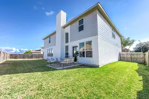 13611 Cotton Way, Mont Belvieu, TX 77523 - Photo 35