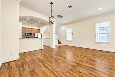 1610 Colorado St, Houston, TX 77007 - Photo 9