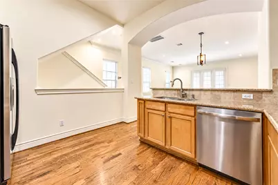1610 Colorado St, Houston, TX 77007 - Photo 17
